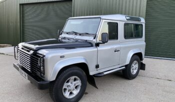 Land Rover Defender 90 TD5 XS SW full