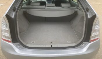 2011 Toyota Prius T4 full