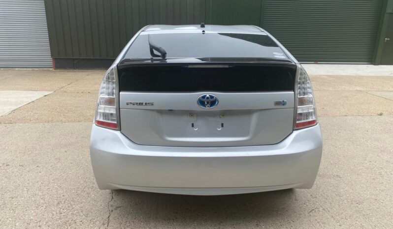 2011 Toyota Prius T4 full