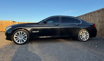 2010 BMW 7 Series 3.0 740i L full