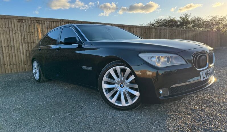 2010 BMW 7 Series 3.0 740i L full