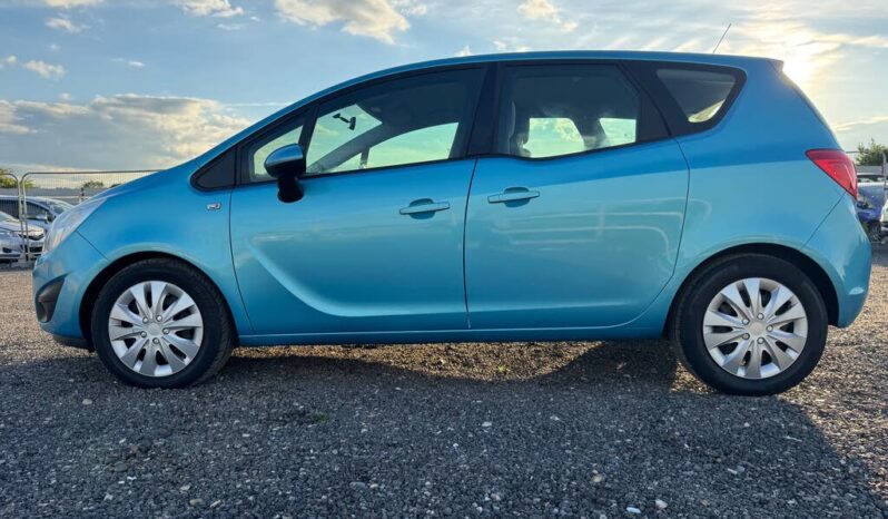 Vauxhall Meriva 1.7TD Exclusiv (100ps) full