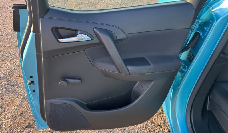 Vauxhall Meriva 1.7TD Exclusiv (100ps) full