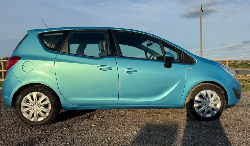Vauxhall Meriva 1.7TD Exclusiv (100ps) full