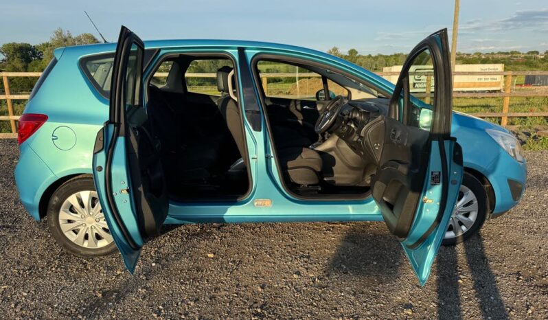 Vauxhall Meriva 1.7TD Exclusiv (100ps) full