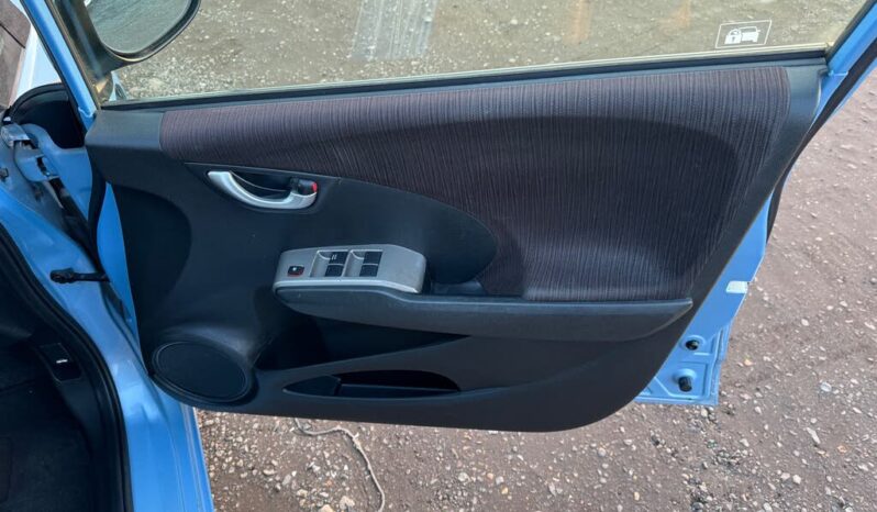 Honda Jazz – 2013 full