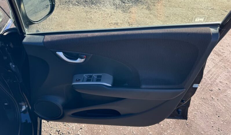 Honda Jazz – 2013 full