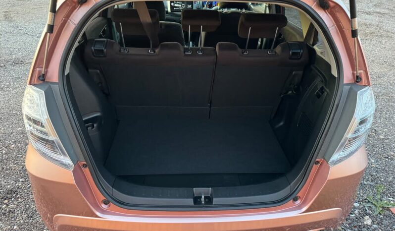 Honda Jazz – 2013 full