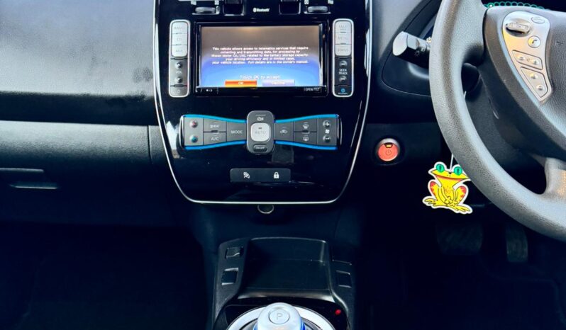 NISSAN LEAF 80kW Acenta 30kWh 5dr Auto full