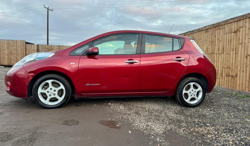 NISSAN LEAF 80kW Acenta 30kWh 5dr Auto full
