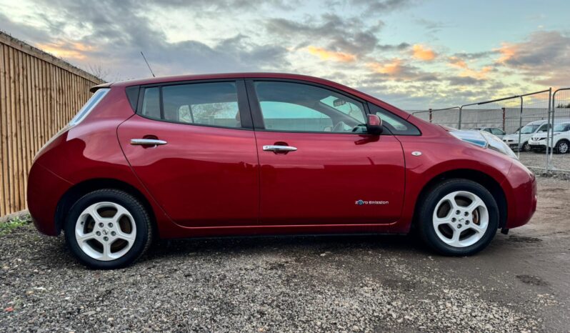NISSAN LEAF 80kW Acenta 30kWh 5dr Auto full