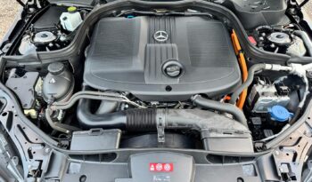 2014 Mercedes-Benz E-Class 2.1TD E300 SE Saloon 4d full
